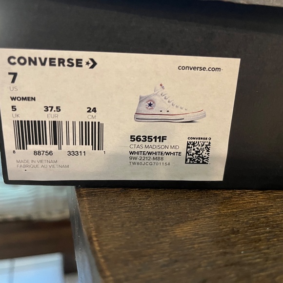 NWT NIB CONVERSE MADISON size 7 white - Picture 3 of 6